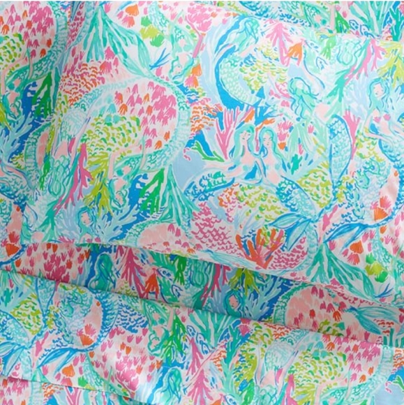 Lilly Pullitzer for Pottery Barn Mermaid Cove sheet set - Picture 3 of 6